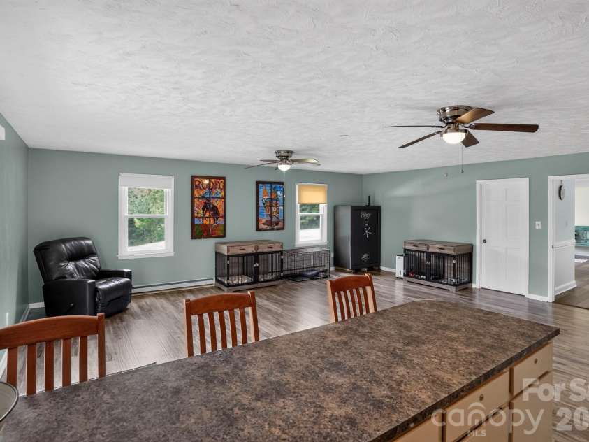 761 Bowles Farm Road, Statesville, NC 28625.  MLS# CAR4420031, YatesRealty ID 48041. 