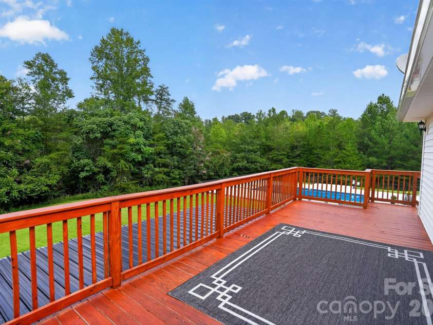 761 Bowles Farm Road, Statesville, NC 28625.  MLS# CAR4420031, YatesRealty ID 48041. 