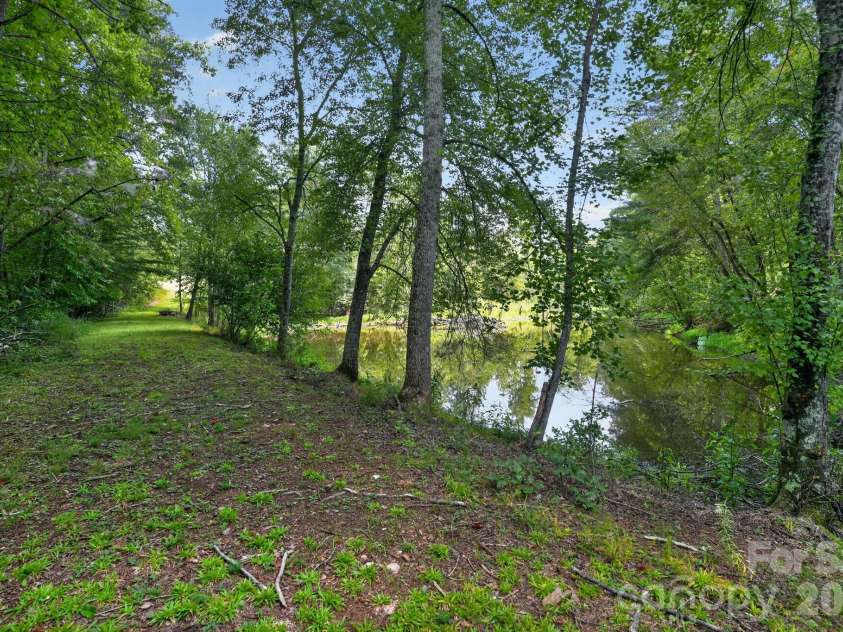 761 Bowles Farm Road, Statesville, NC 28625.  MLS# CAR4420031, YatesRealty ID 48041. 