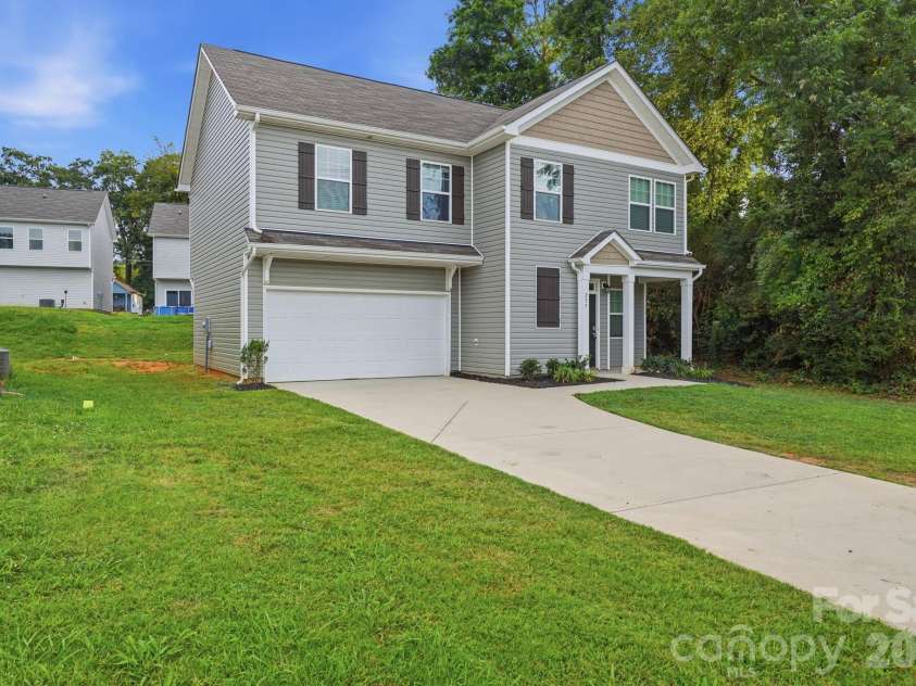 237 Grover Street, Shelby, NC 28150.  MLS# CAR4419371, YatesRealty ID 48042. 