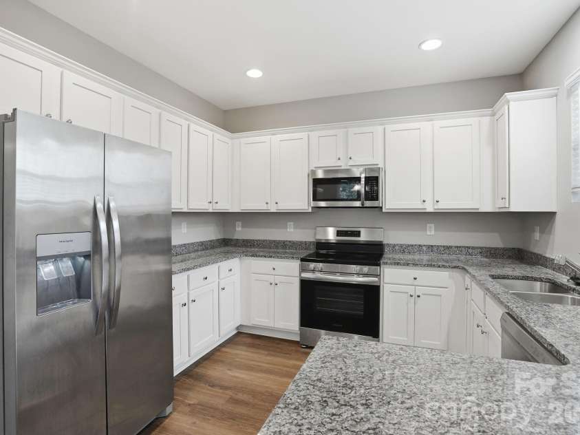 237 Grover Street, Shelby, NC 28150.  MLS# CAR4419371, YatesRealty ID 48042. 