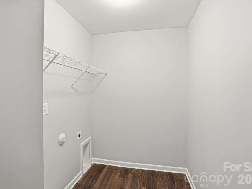 237 Grover Street, Shelby, NC 28150.  MLS# CAR4419371, YatesRealty ID 48042. 