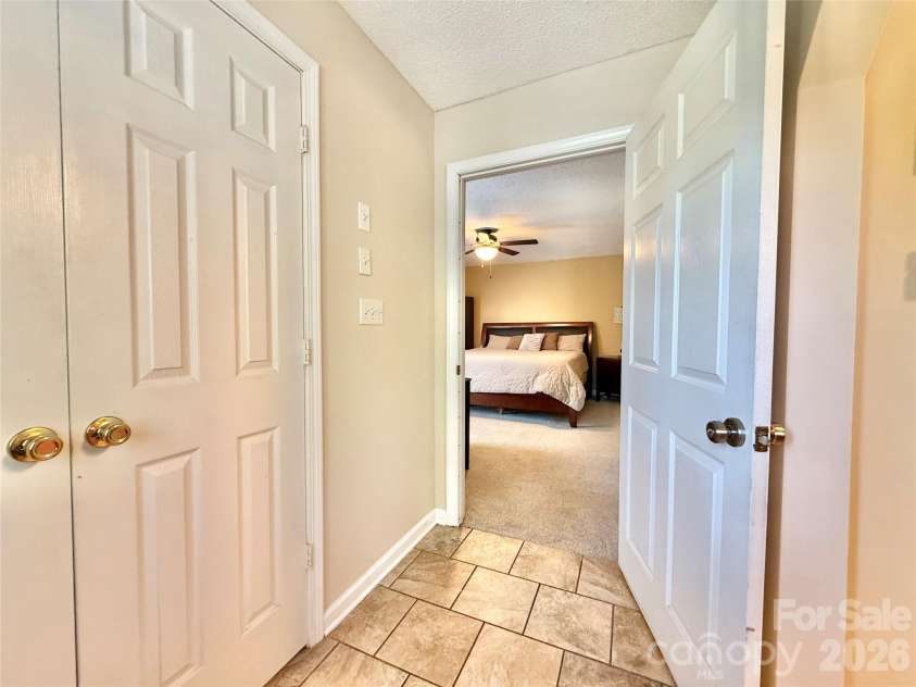 715 Grandview Road, Clover, SC 29710.  MLS# CAR4420137, YatesRealty ID 48043. 