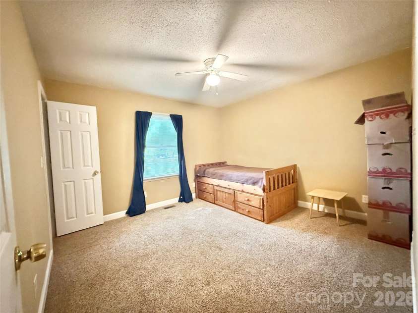 715 Grandview Road, Clover, SC 29710.  MLS# CAR4420137, YatesRealty ID 48043. 