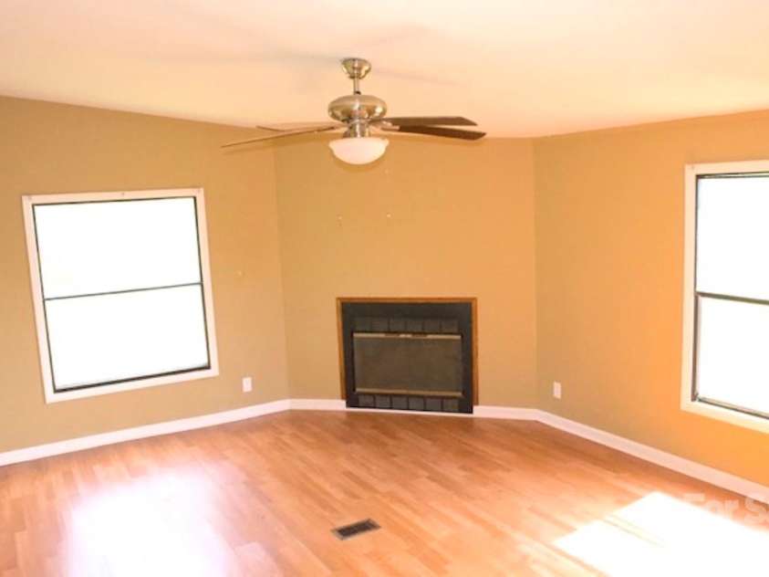1016 Bethesda Road, Statesville, NC 28677.  MLS# CAR4419132, YatesRealty ID 48044. 