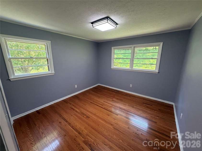517 Goldwater Street, Shelby, NC 28152.  MLS# CAR4420172, YatesRealty ID 48046. 