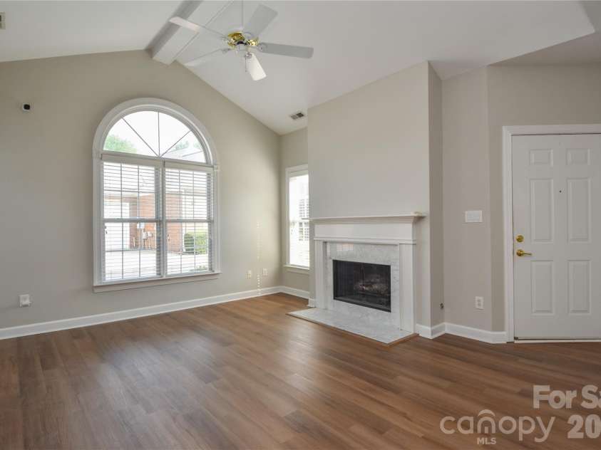 8332 Highland Glen Drive, Charlotte, NC 28269.  MLS# CAR4420062, YatesRealty ID 48049. New LVP flooring