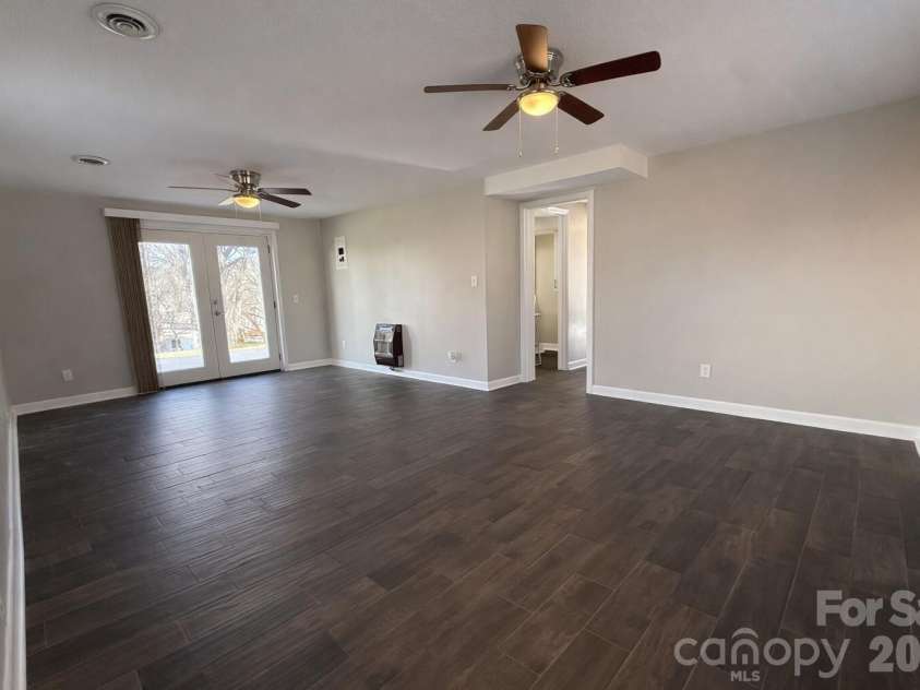 1312 Oak Hill Drive, Newton, NC 28658.  MLS# CAR4335686, YatesRealty ID 4805. 