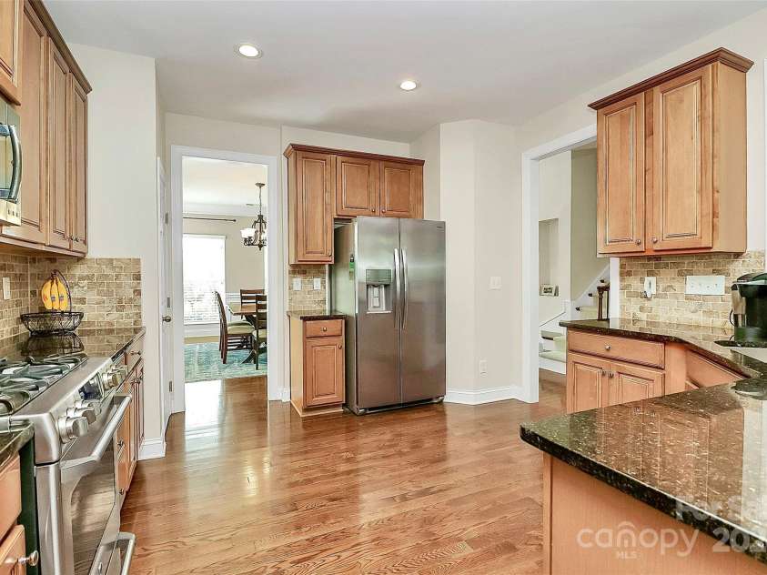 16404 Grassy Creek Drive, Huntersville, NC 28078.  MLS# CAR4198891, YatesRealty ID 4805. 