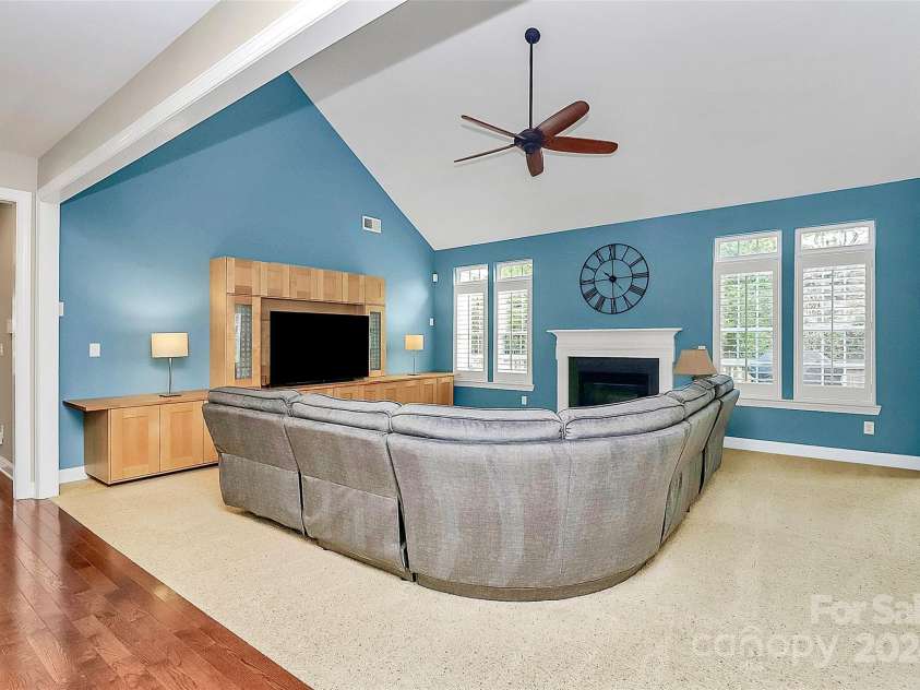 16404 Grassy Creek Drive, Huntersville, NC 28078.  MLS# CAR4198891, YatesRealty ID 4805. 