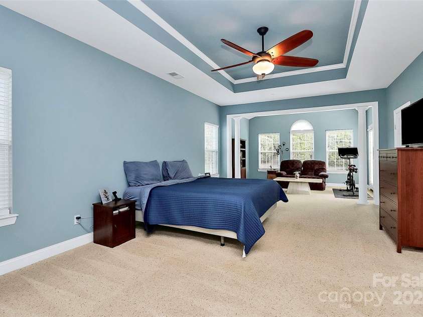 16404 Grassy Creek Drive, Huntersville, NC 28078.  MLS# CAR4198891, YatesRealty ID 4805. 