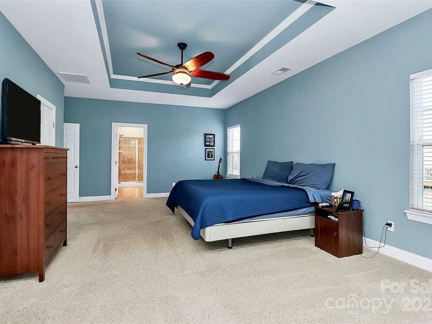 16404 Grassy Creek Drive, Huntersville, NC 28078.  MLS# CAR4198891, YatesRealty ID 4805. 