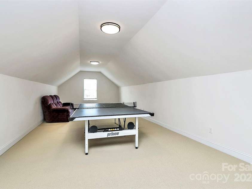 16404 Grassy Creek Drive, Huntersville, NC 28078.  MLS# CAR4198891, YatesRealty ID 4805. 