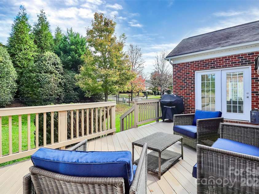 16404 Grassy Creek Drive, Huntersville, NC 28078.  MLS# CAR4198891, YatesRealty ID 4805. 