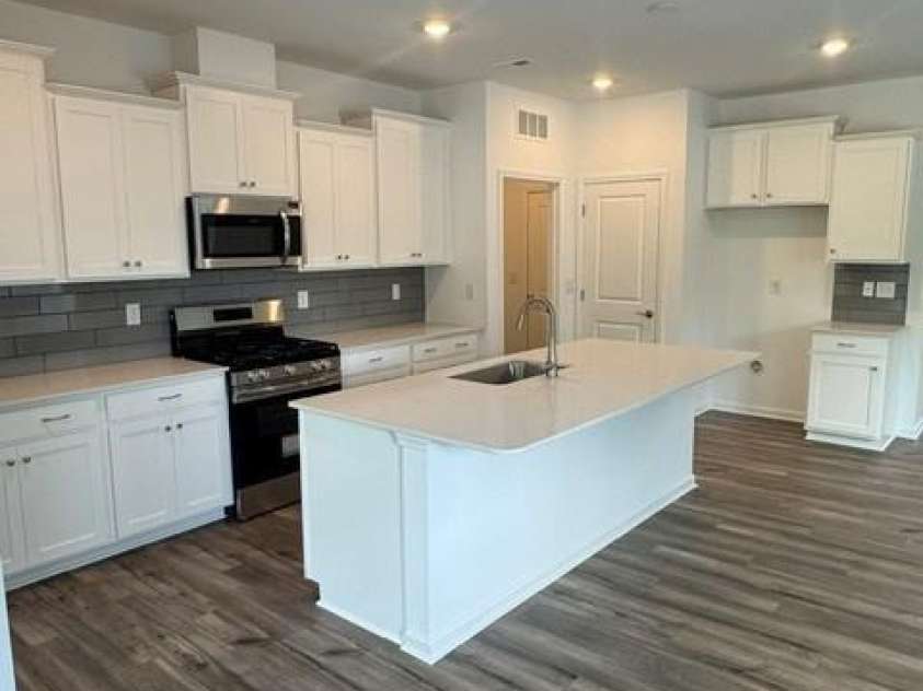 1536 Swallow Tail Drive, Belmont, NC 28012.  MLS# CAR4420173, YatesRealty ID 48050. 