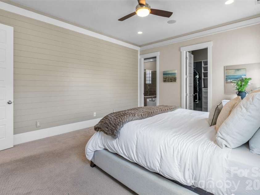 9236 Creekside Park Road, Charlotte, NC 28277.  MLS# CAR4417832, YatesRealty ID 48053. 