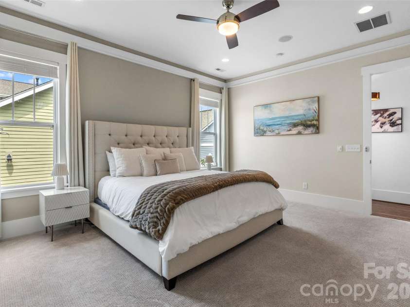 9236 Creekside Park Road, Charlotte, NC 28277.  MLS# CAR4417832, YatesRealty ID 48053. 