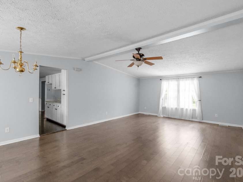 3017 Heather Hill Lane, Richburg, SC 29729.  MLS# CAR4419578, YatesRealty ID 48054. 
