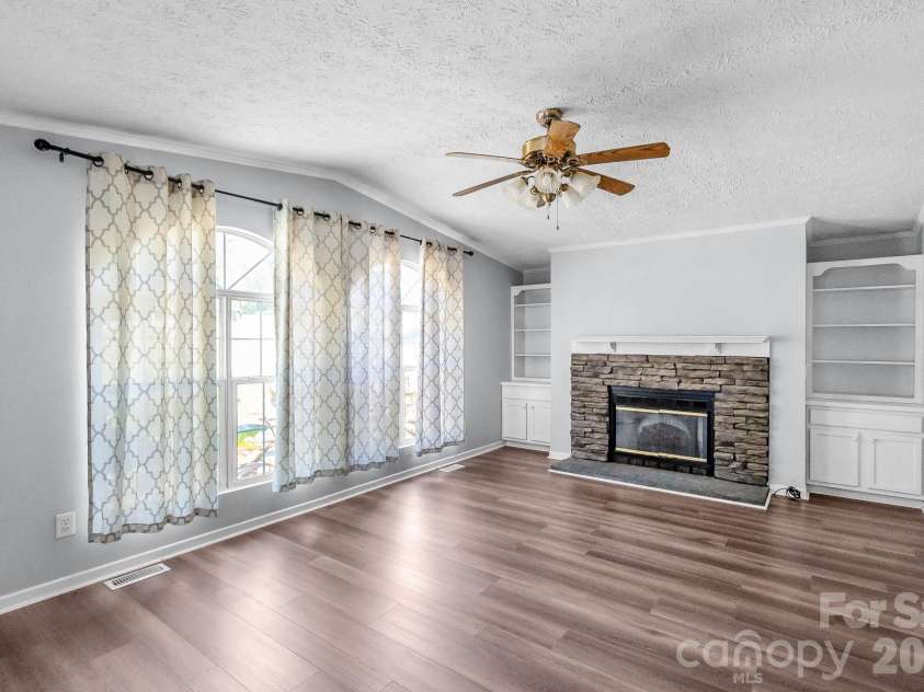 3017 Heather Hill Lane, Richburg, SC 29729.  MLS# CAR4419578, YatesRealty ID 48054. 