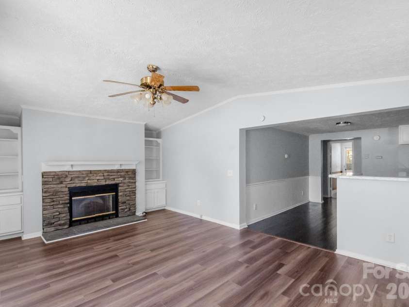 3017 Heather Hill Lane, Richburg, SC 29729.  MLS# CAR4419578, YatesRealty ID 48054. 
