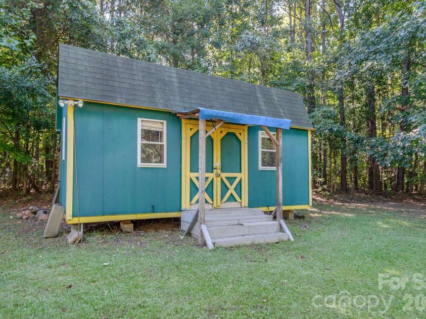 3017 Heather Hill Lane, Richburg, SC 29729.  MLS# CAR4419578, YatesRealty ID 48054. 