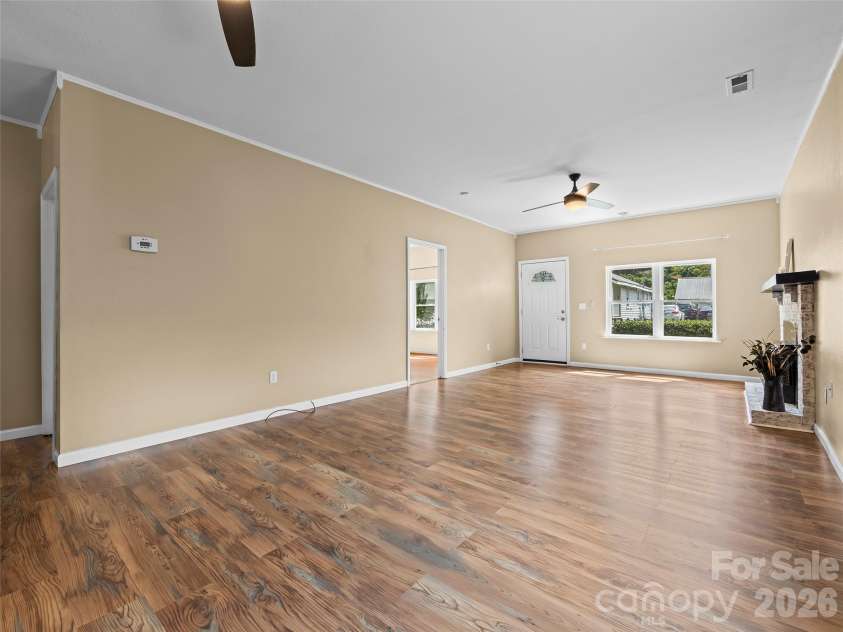 43 Avery Street, Waynesville, NC 28786.  MLS# CAR4420099, YatesRealty ID 48055. 