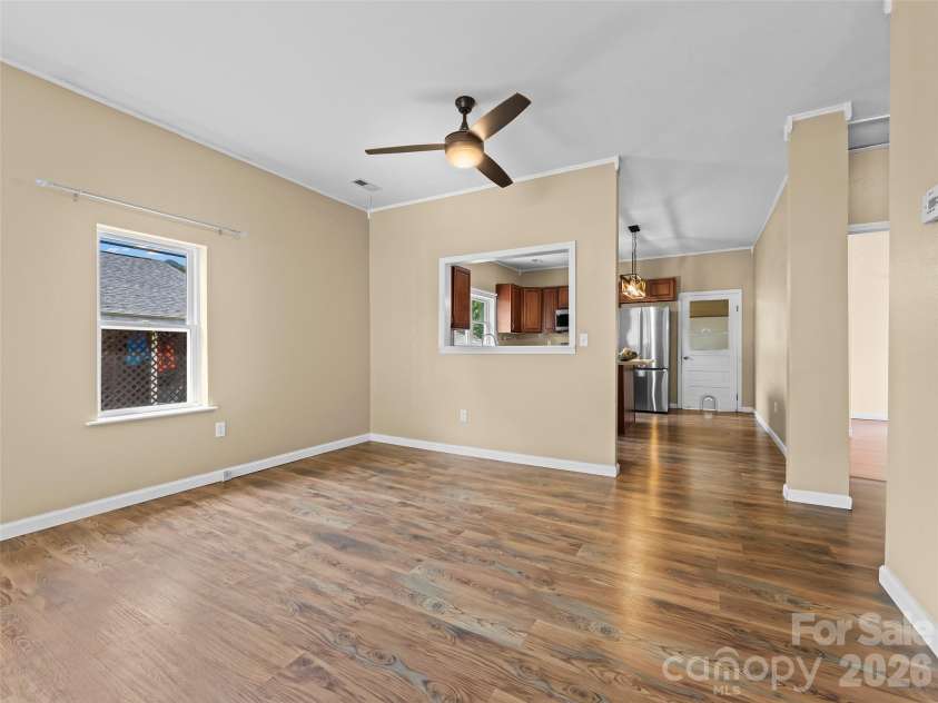 43 Avery Street, Waynesville, NC 28786.  MLS# CAR4420099, YatesRealty ID 48055. 