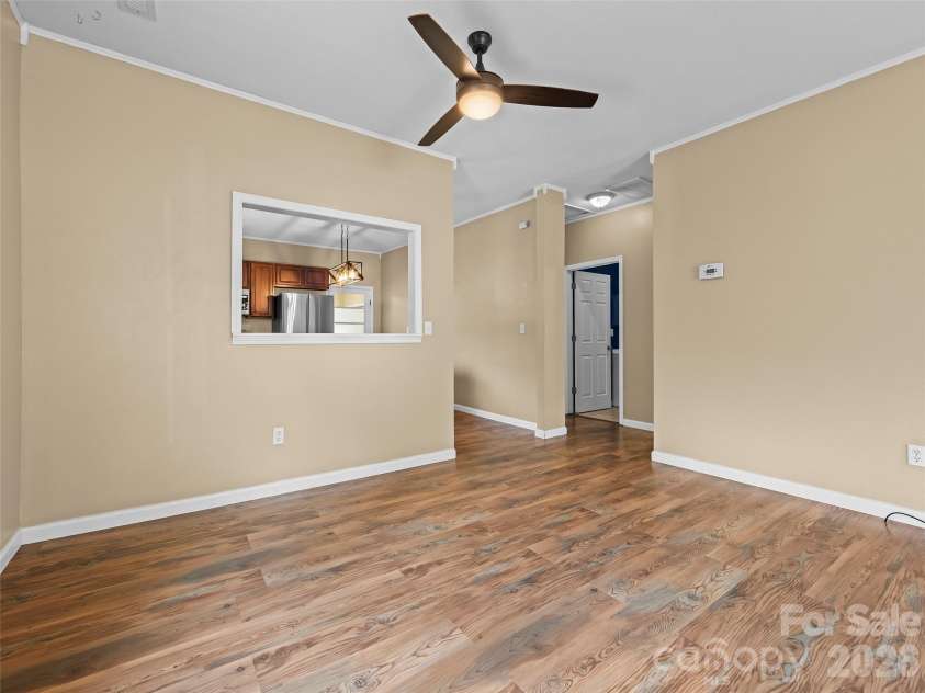 43 Avery Street, Waynesville, NC 28786.  MLS# CAR4420099, YatesRealty ID 48055. 