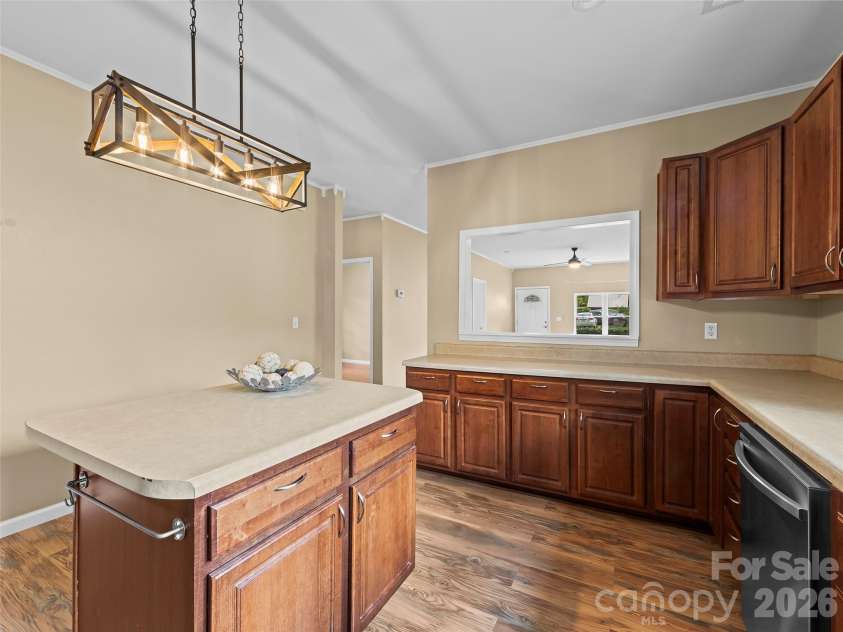 43 Avery Street, Waynesville, NC 28786.  MLS# CAR4420099, YatesRealty ID 48055. 