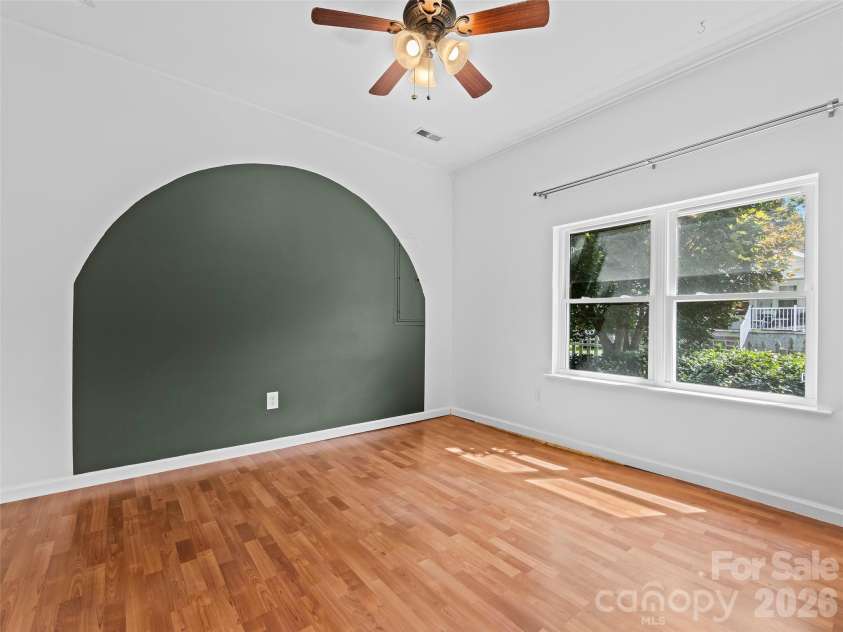 43 Avery Street, Waynesville, NC 28786.  MLS# CAR4420099, YatesRealty ID 48055. 