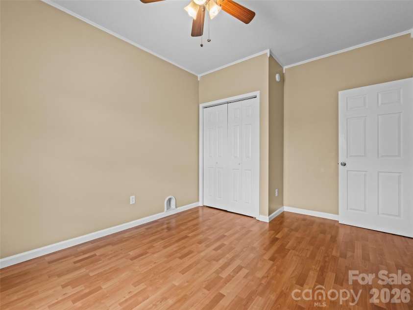43 Avery Street, Waynesville, NC 28786.  MLS# CAR4420099, YatesRealty ID 48055. 
