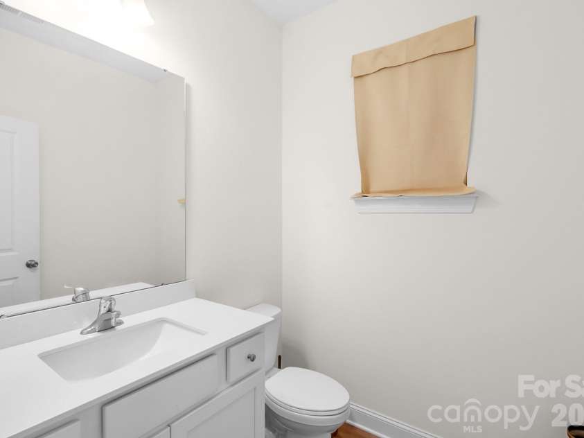 8026 Saluda Drive, Charlotte, NC 28269.  MLS# CAR4409063, YatesRealty ID 48058. 