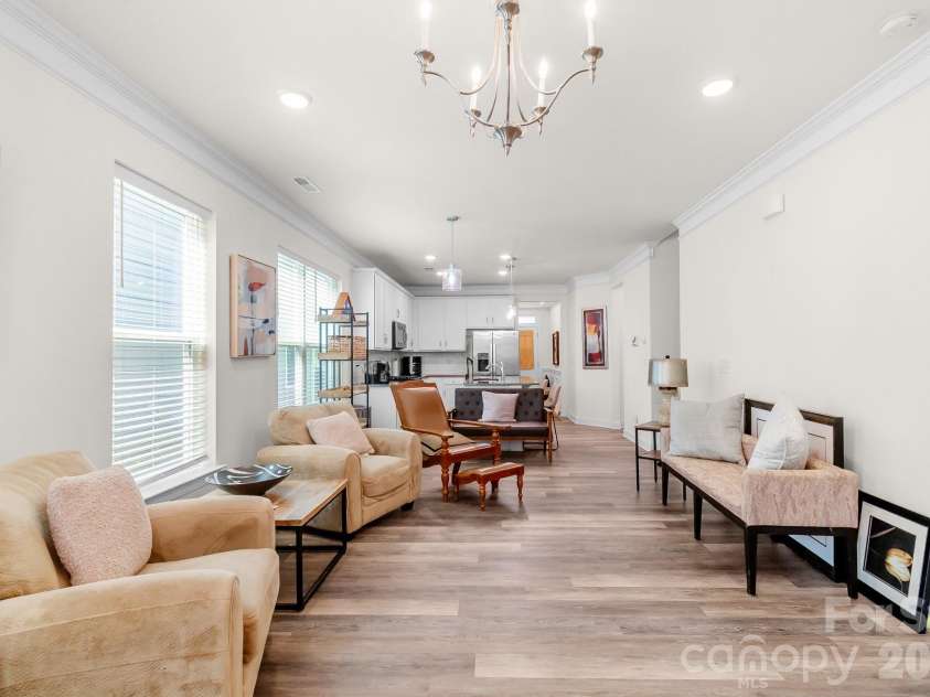 8026 Saluda Drive, Charlotte, NC 28269.  MLS# CAR4409063, YatesRealty ID 48058. 