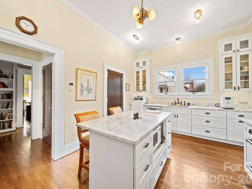 128 Thomas Street, Salisbury, NC 28144.  MLS# CAR4355129, YatesRealty ID 4806. 