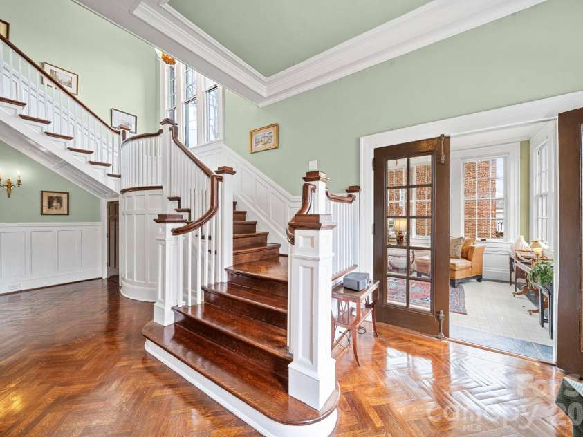 128 Thomas Street, Salisbury, NC 28144.  MLS# CAR4355129, YatesRealty ID 4806. Grand Staircase