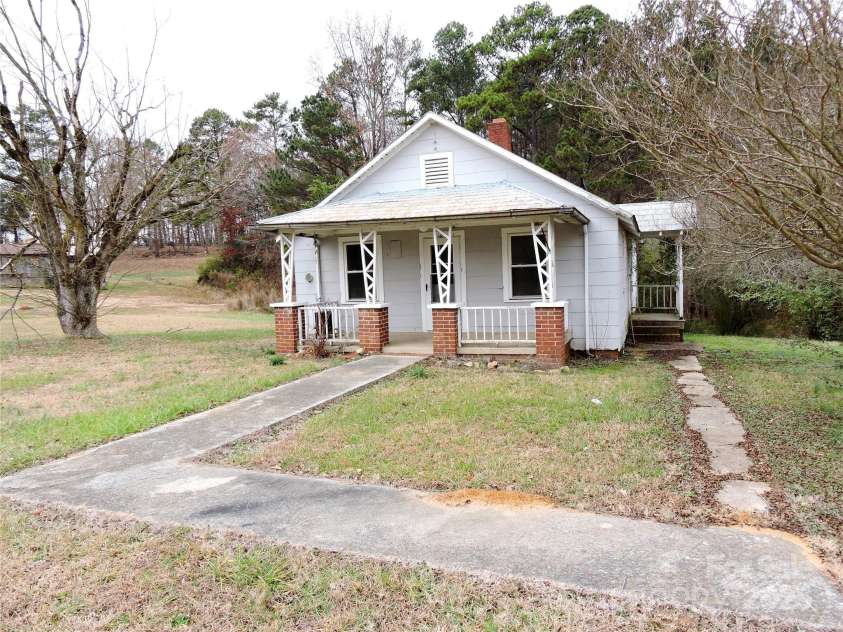 374 Zion Church Road, Mount Gilead, NC 27306.  MLS# CAR4211278, YatesRealty ID 4806. 