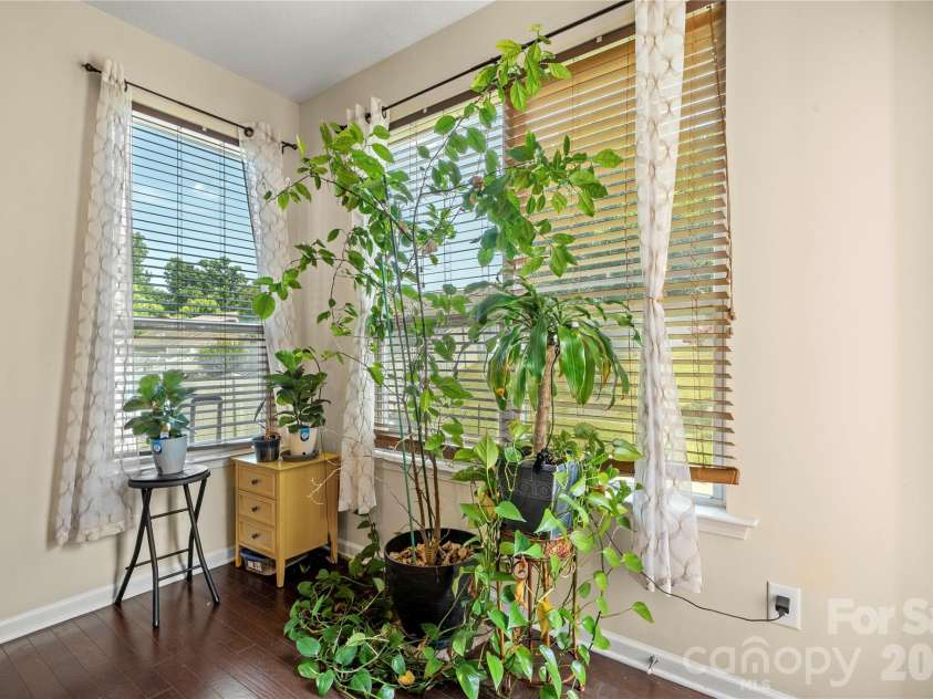 5610 Turtleback Court, Charlotte, NC 28269.  MLS# CAR4398423, YatesRealty ID 48060. 