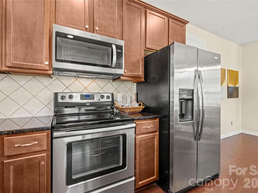 5610 Turtleback Court, Charlotte, NC 28269.  MLS# CAR4398423, YatesRealty ID 48060. 