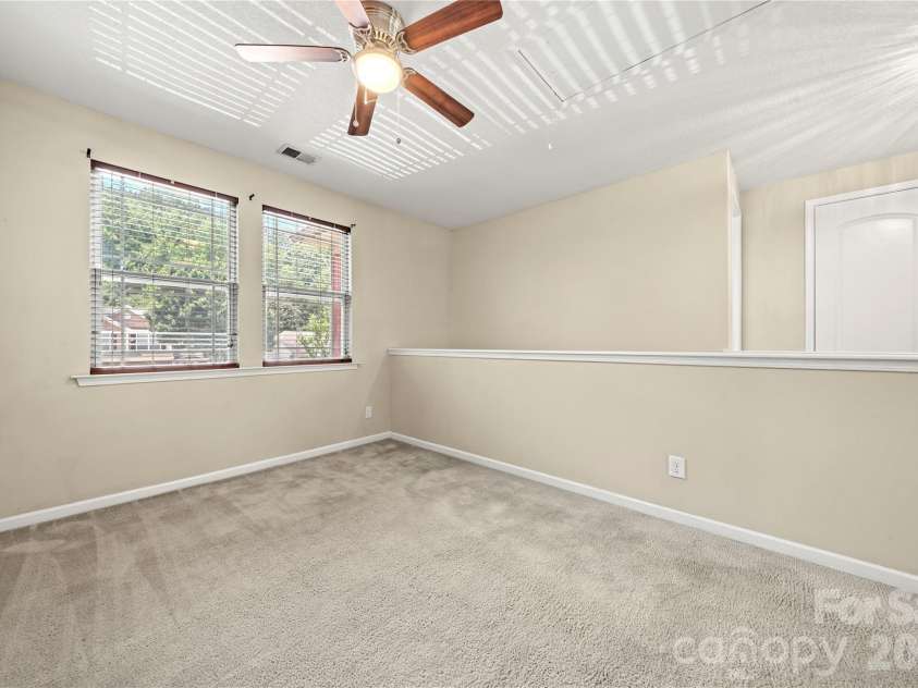 5610 Turtleback Court, Charlotte, NC 28269.  MLS# CAR4398423, YatesRealty ID 48060. 