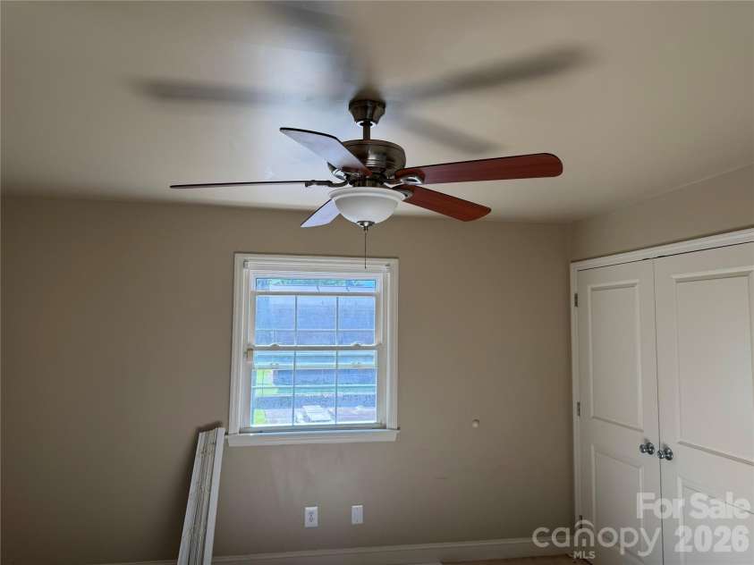 155 17th Street, Hickory, NC 28601.  MLS# CAR4420228, YatesRealty ID 48061. 