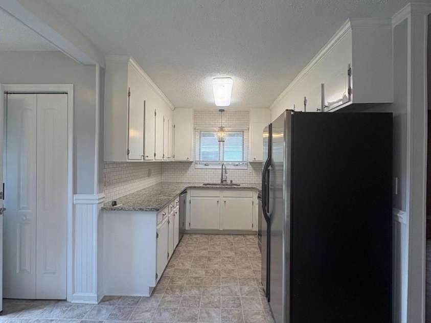 107 Ephraim Drive, Salisbury, NC 28144.  MLS# CAR4420227, YatesRealty ID 48062. 