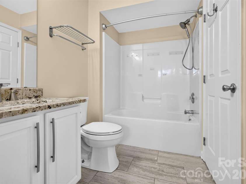 12312 Verdant Court, Charlotte, NC 28273.  MLS# CAR4410220, YatesRealty ID 48063. 