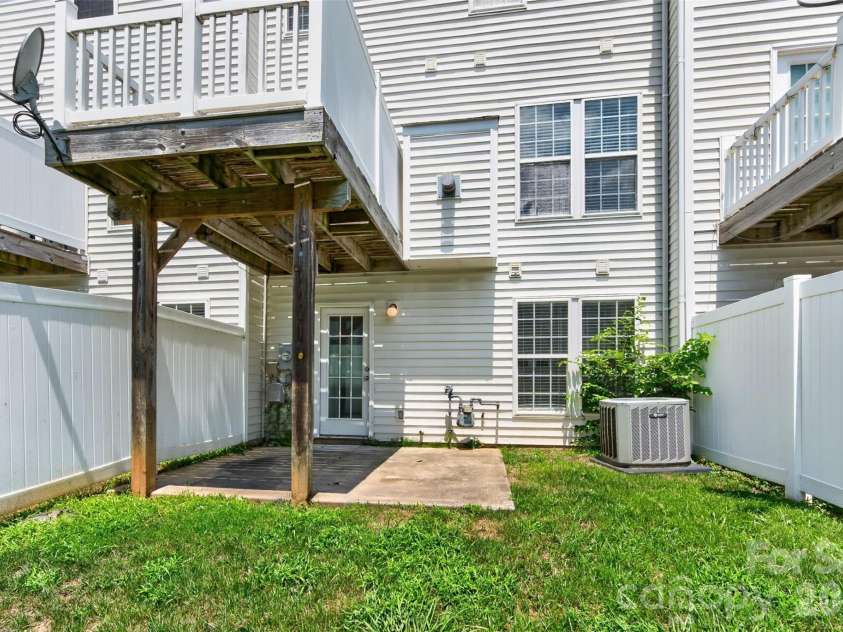 12312 Verdant Court, Charlotte, NC 28273.  MLS# CAR4410220, YatesRealty ID 48063. 