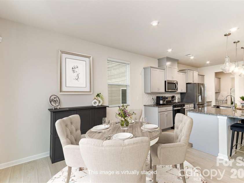4113 Matindale Way, Charlotte, NC 28216.  MLS# CAR4420037, YatesRealty ID 48065. 