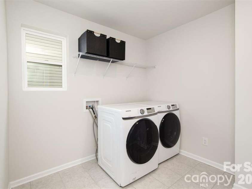 4113 Matindale Way, Charlotte, NC 28216.  MLS# CAR4420037, YatesRealty ID 48065. 