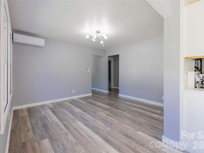 701 Betty Street, Gastonia, NC 28054.  MLS# CAR4420236, YatesRealty ID 48066. 