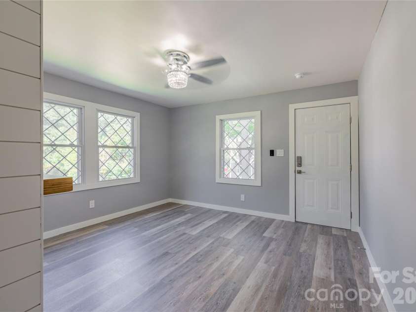 701 Betty Street, Gastonia, NC 28054.  MLS# CAR4420236, YatesRealty ID 48066. 