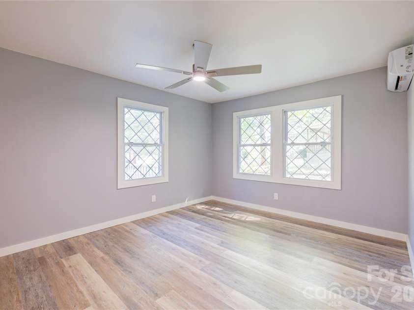 701 Betty Street, Gastonia, NC 28054.  MLS# CAR4420236, YatesRealty ID 48066. 