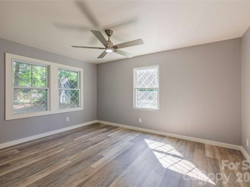 701 Betty Street, Gastonia, NC 28054.  MLS# CAR4420236, YatesRealty ID 48066. 