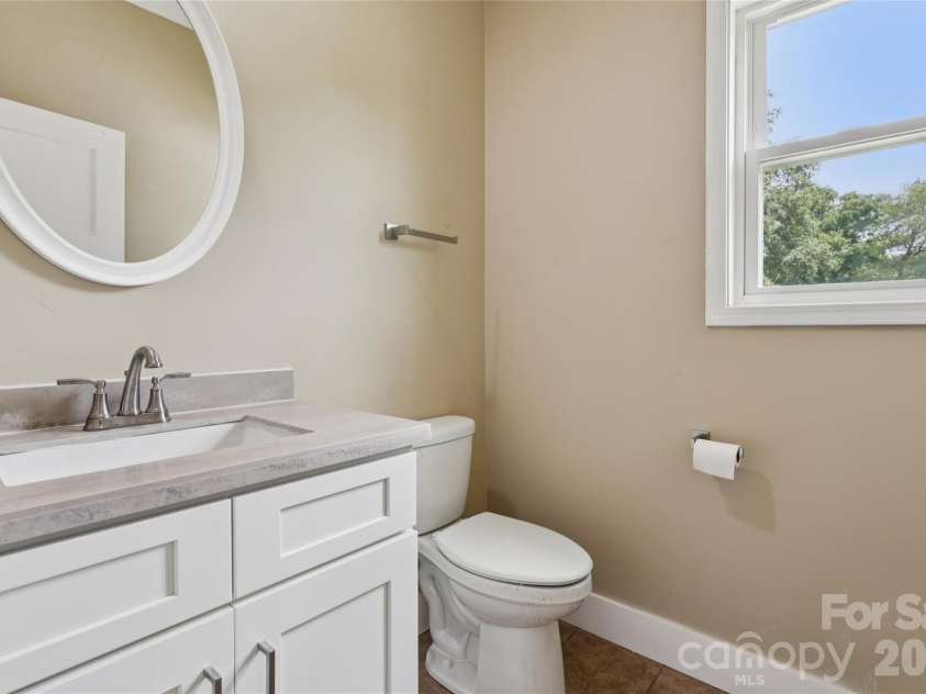 776 Grove Street Extension, Lincolnton, NC 28092.  MLS# CAR4405210, YatesRealty ID 48067. 